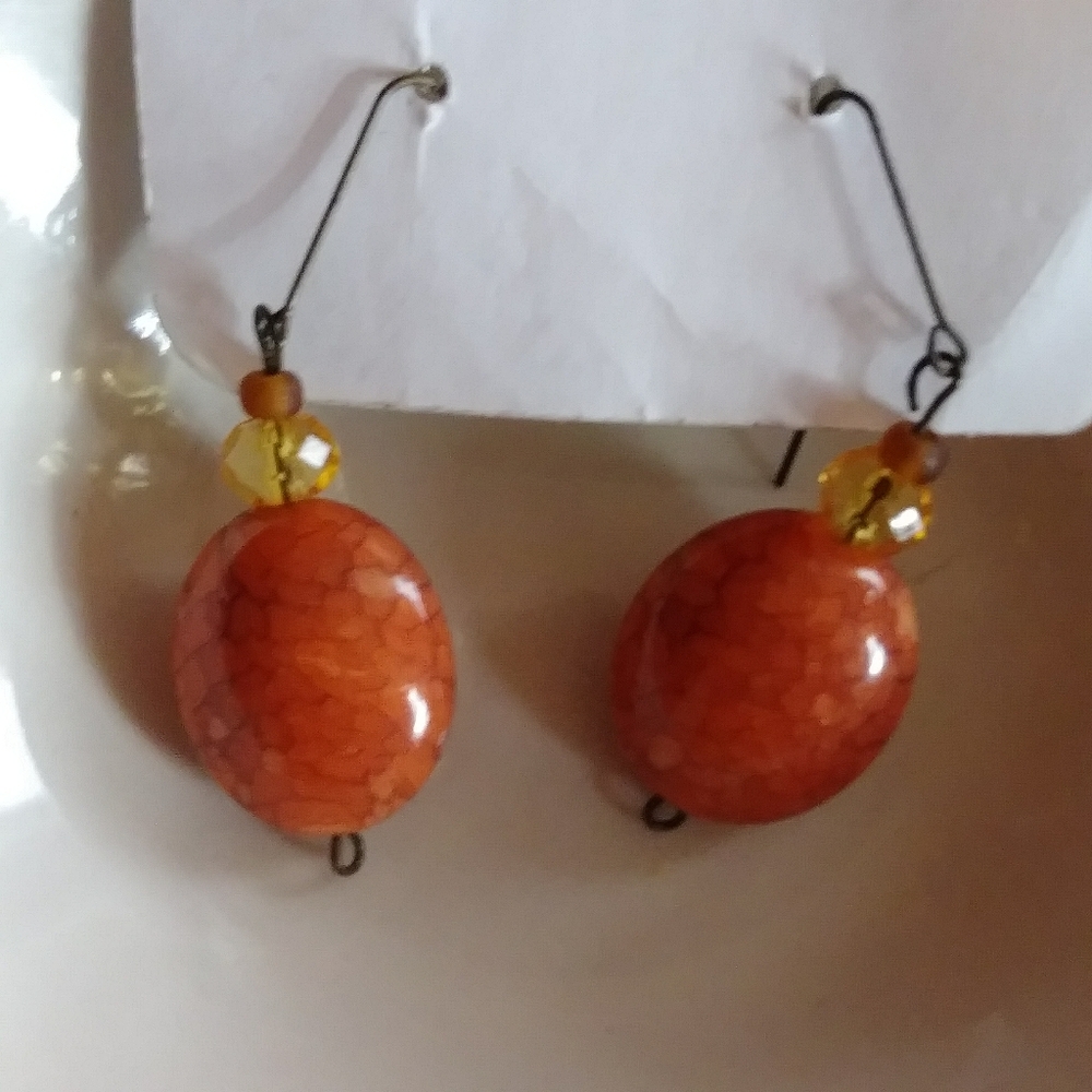 LADIES BURNT ORANGE BEADED DANGLE EARRINGS